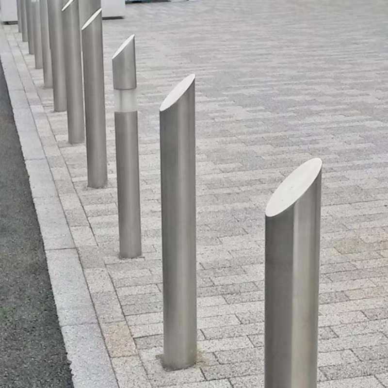 Public Traffic Safety Bollards - đánh giá và giá Home Security Bollards